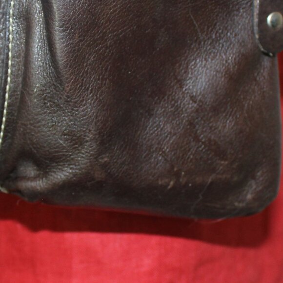 VTG Roots Travel Brown Shoulder leather Bag 9"x10"x1" - Picture 4 of 9